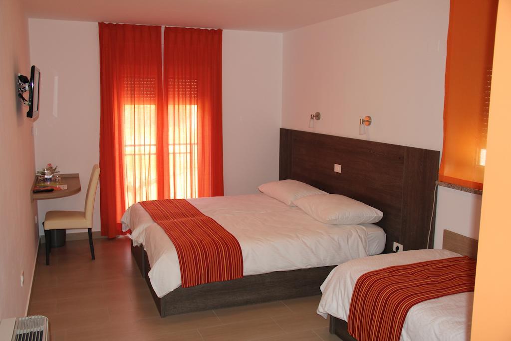 Guesthouse Osterija Branik Habitación foto